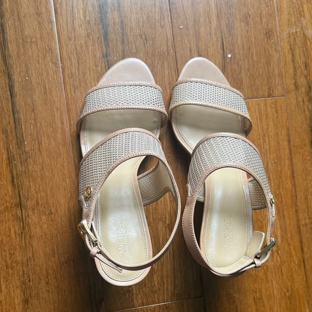 Michael Kors Tan Sandals - Picture 5 of 6